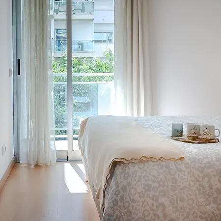 Amparo Cozy Two Bedroom For Family By Guests4you Апартаменты *
